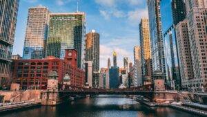 Read more about the article Top 7 Go-Kart Tracks in Chicago (2025 Guide)