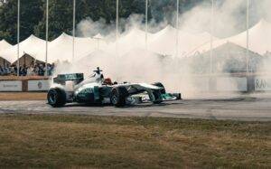 Read more about the article Famous Racing Rivalries That Changed the Sport Forever